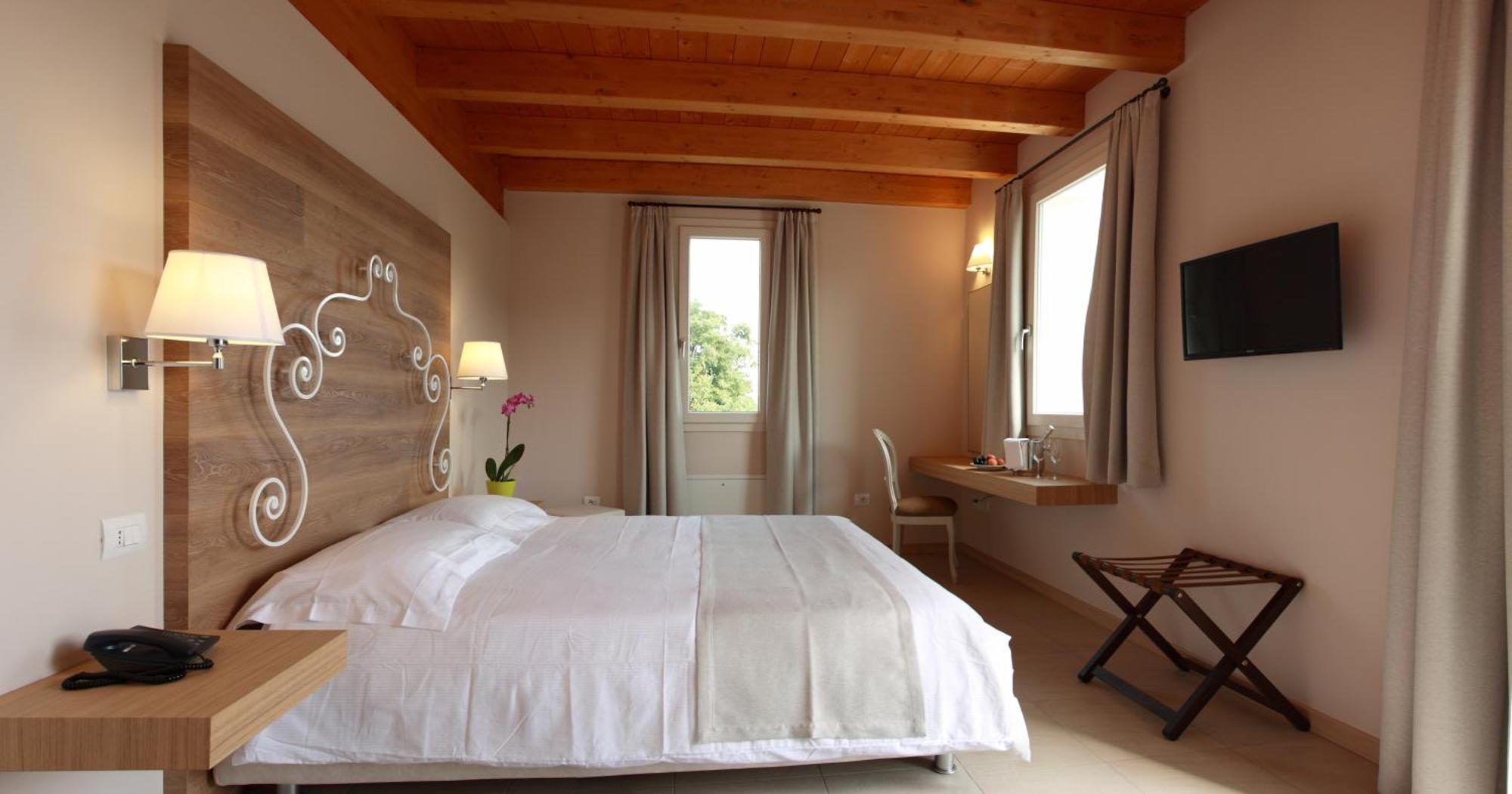 Agriturismo Corte Aurea Desenzano del Garda Eksteriør billede