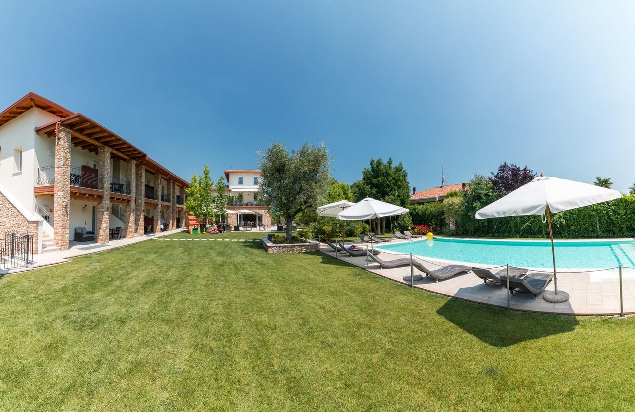 Agriturismo Corte Aurea Desenzano del Garda Eksteriør billede