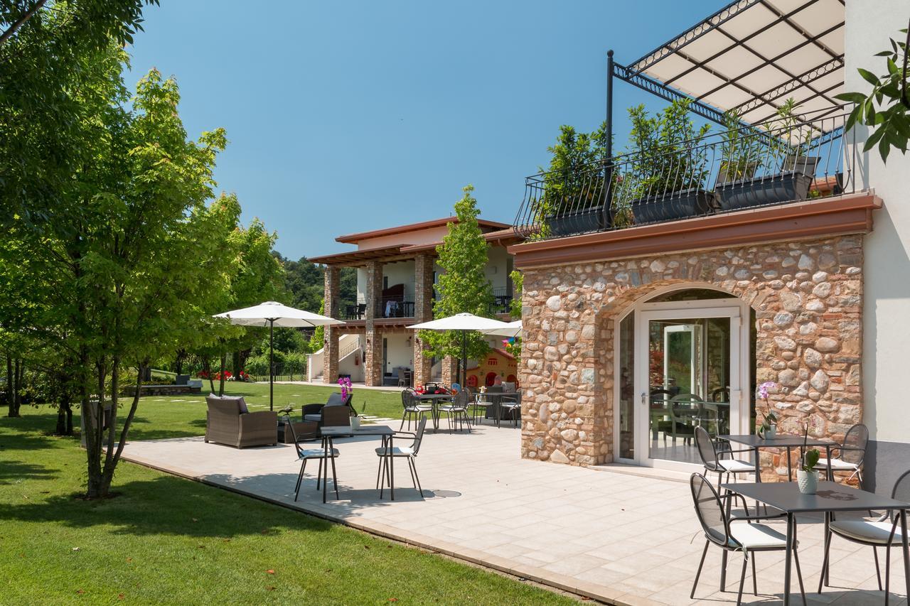 Agriturismo Corte Aurea Desenzano del Garda Eksteriør billede